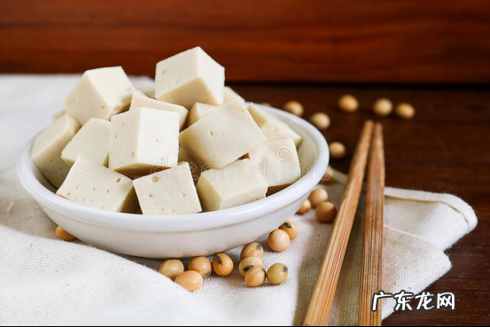 自制豆腐成功的小秘诀 你知道豆腐是怎么做成的