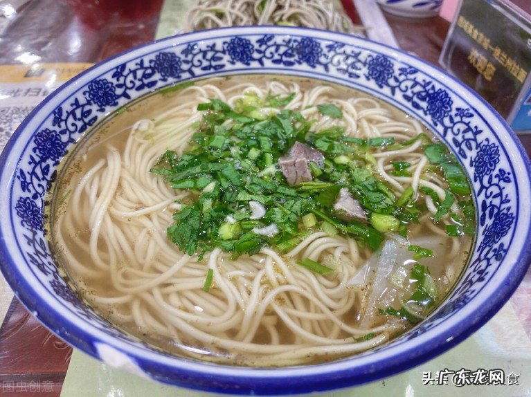 兰州牛肉面同兰州拉面的差别 兰州牛肉面简介详细