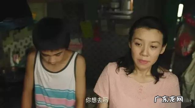 隐秘的角落剧情中周春红每天逼儿子喝牛奶控制欲是有多强?