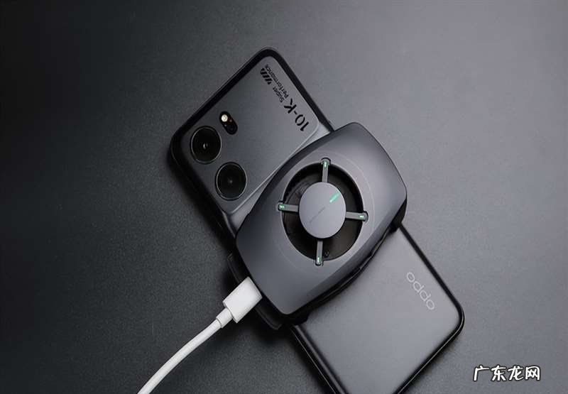 五招快速手机降温技巧 玩游戏手机发烫了怎么解决