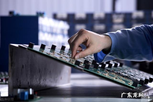 2022年高校毕业生就业形势困难，就业率高的专业有哪些？