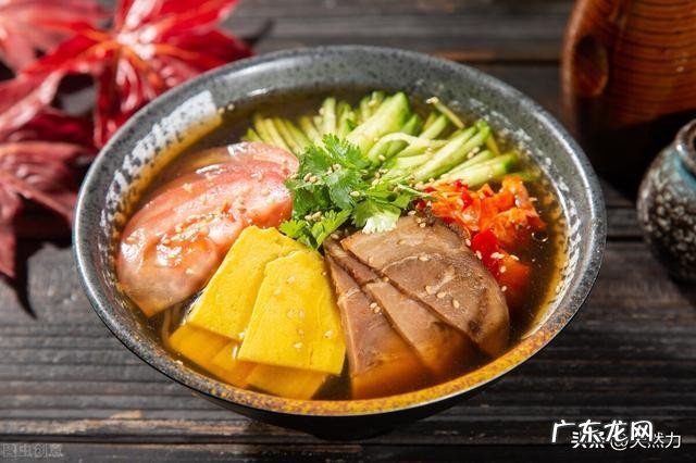 东北冷面的汤是如何做出来的?东北冷面的做法步骤