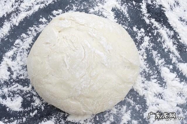 肉包子怎么做让汁更多?教你肉包子的馅鲜嫩多汁的做法