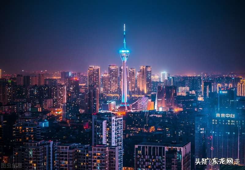 客套拍马屁的话 为什么拍马屁人总比埋头苦干的人混的好