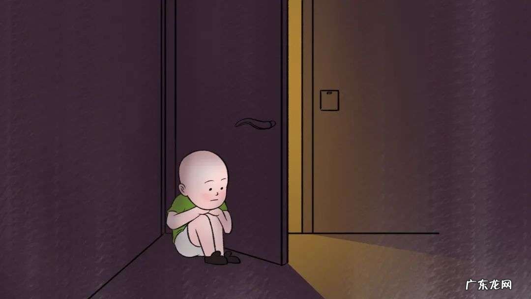 小孩喜欢咬指甲不是病,这个行为能够自愈?