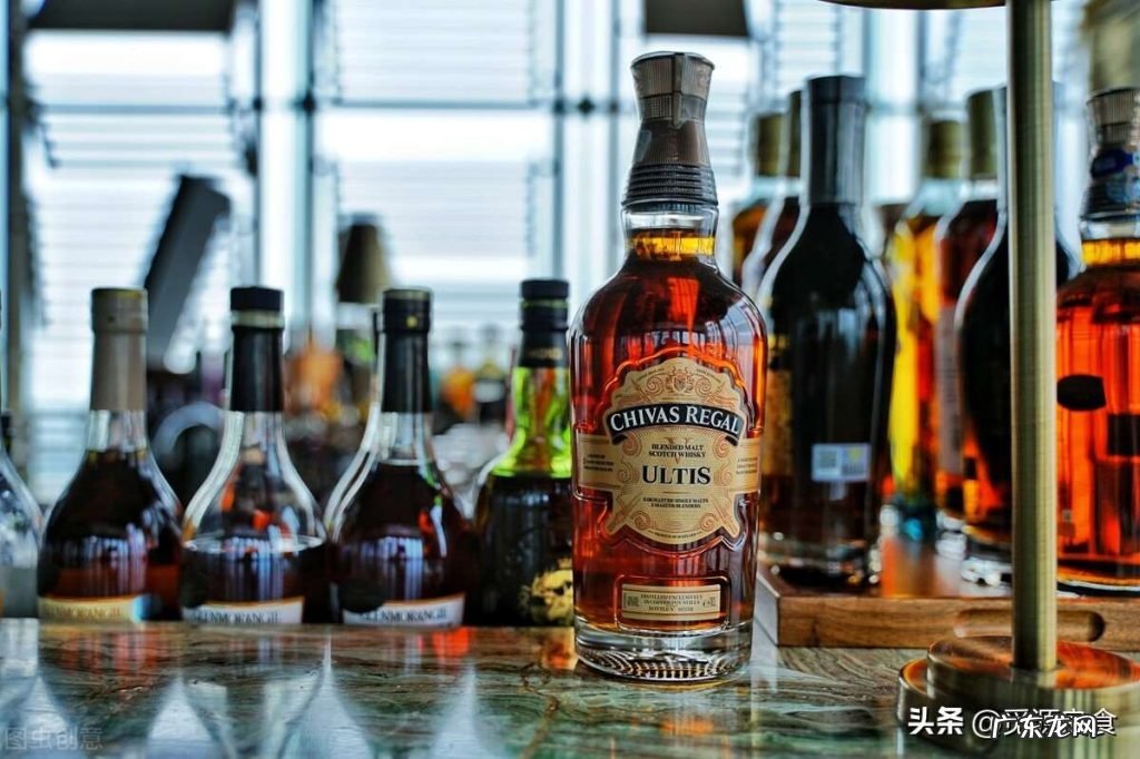 别傻傻分不清看完就秒懂了 威士忌和白兰地有什么区别