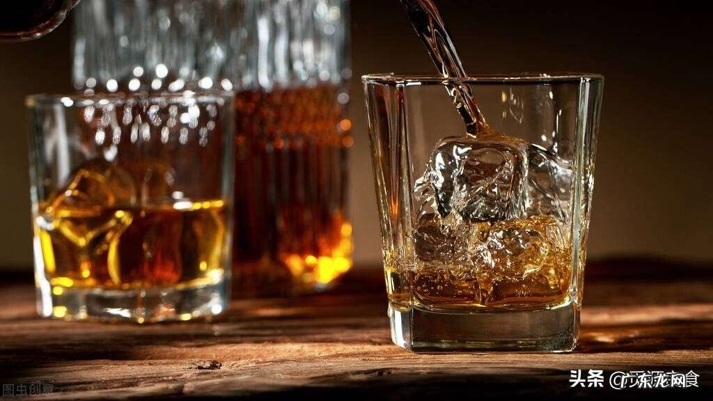 别傻傻分不清看完就秒懂了 威士忌和白兰地有什么区别