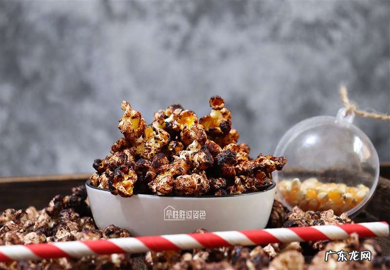 教你在家做爆米花的教程 自制的爆米花用什么油