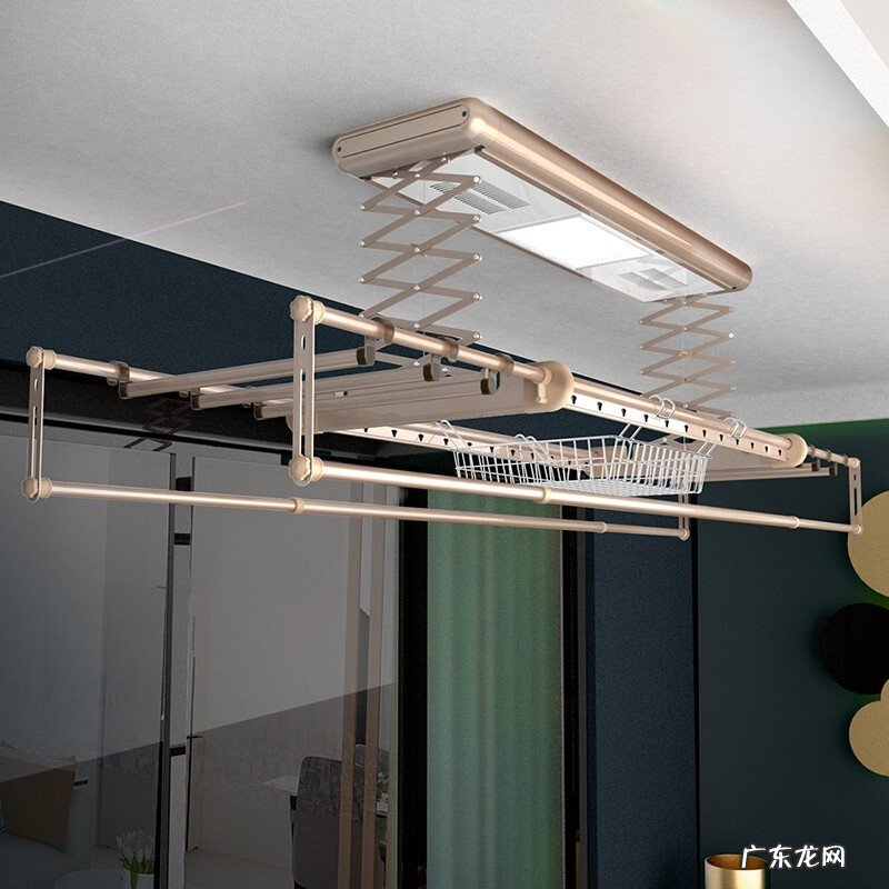 电动晾衣架是收智商税吗 家用晾衣架手摇和电动哪个好