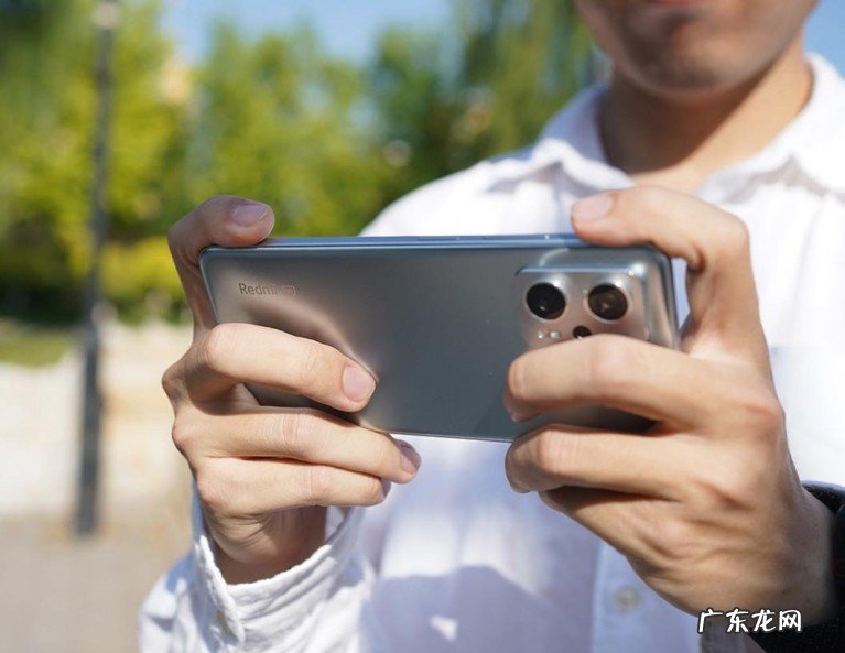 4款超长续航大屏幕手机推荐 目前高性价比智能手机有哪些