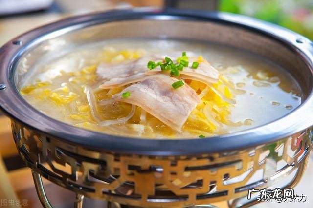 教你如何挑选酸菜的品质 酸菜怎么炒好吃更有香味