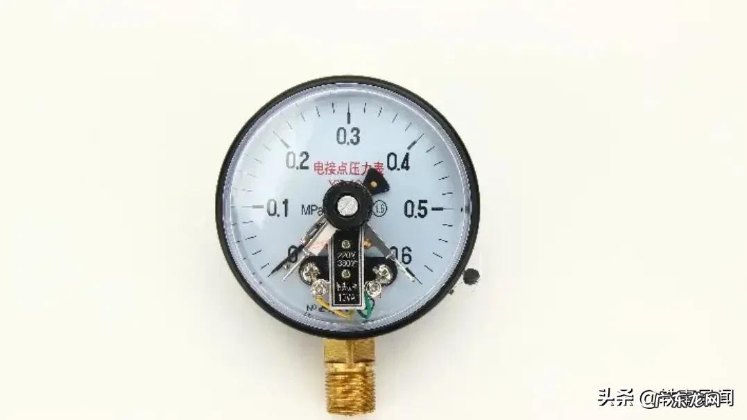 压力表颜色起什么作用 压力表后面的小孔有什么用