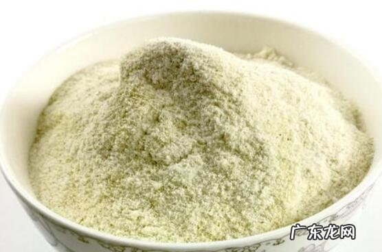 荞麦面粉的功效与作用 荞麦面粉的做法大全