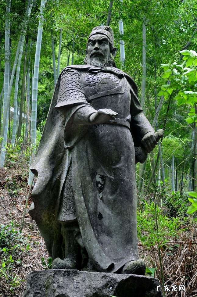 每人一首诗你会喜欢哪一首 古代名将写下流传史册的名篇佳作