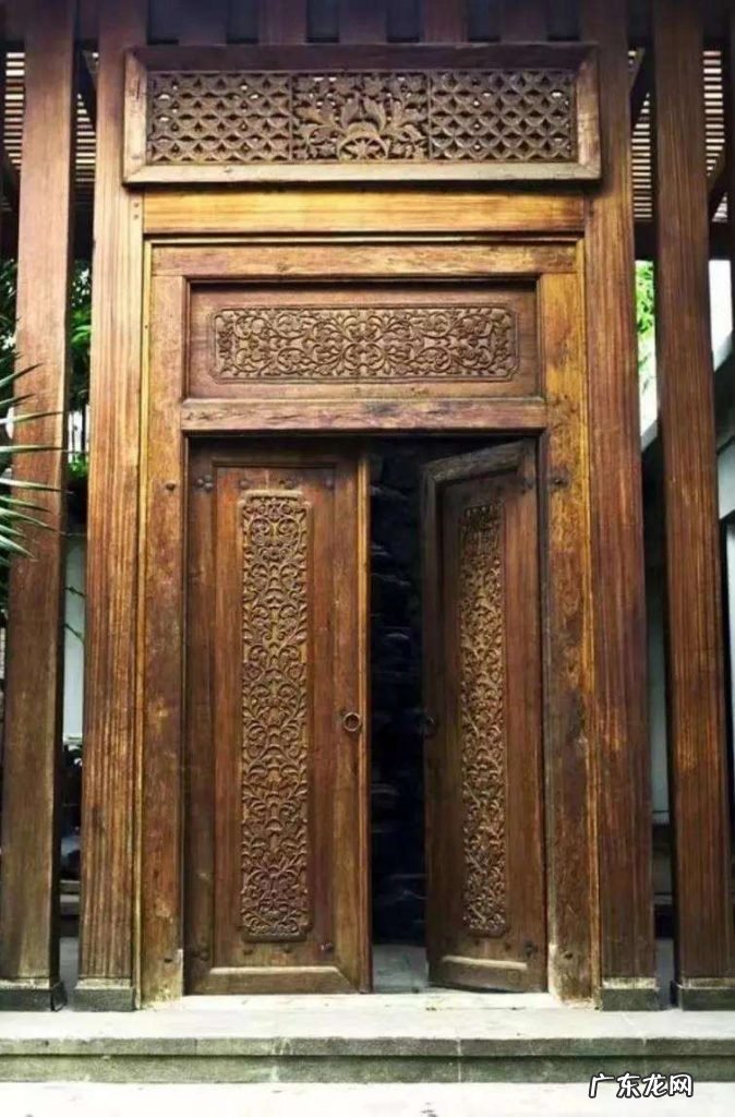 匠心工艺美到每一寸 中国传统古建一隅顶檐斗拱院门窗