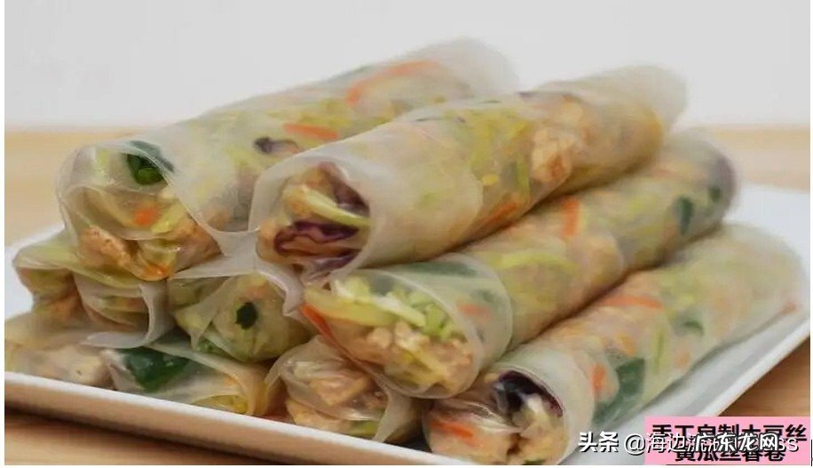 一卷春光含在口万缕情丝绕心头 春卷的由来及春卷的发展史