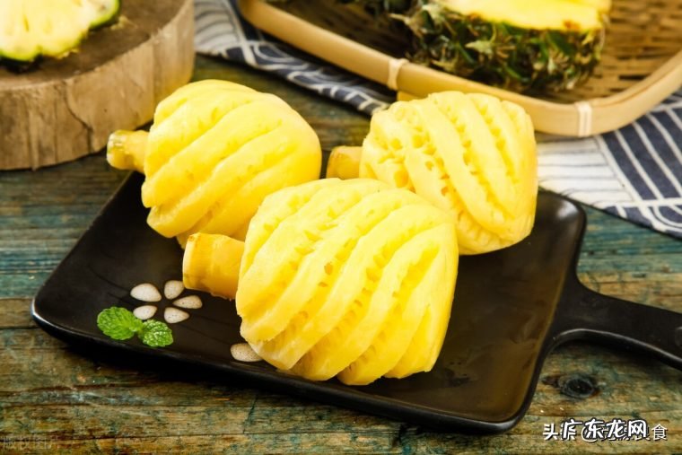 教你菠萝的3种挑选方法 买菠萝怎么挑好