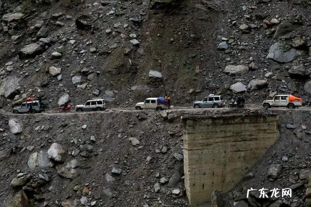 尼泊尔真的离天堂很近吗 尼泊尔面积和人口是多少