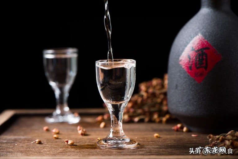 白酒分辨方法有哪些?食用油“辫酒法”到底靠不靠谱?