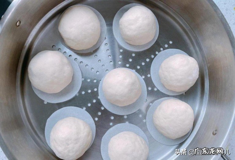 1斤面粉放多少酵母和面比较好?酵母标准的用法用量