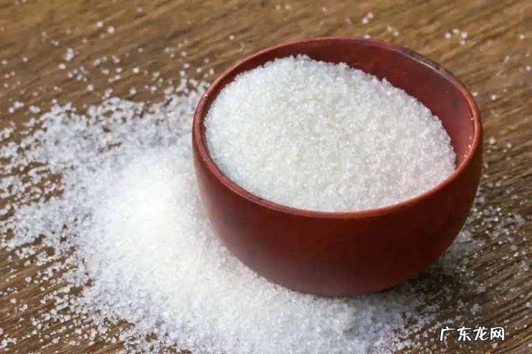 白酒到底是什么味道？白酒为什么会有辣味呢？