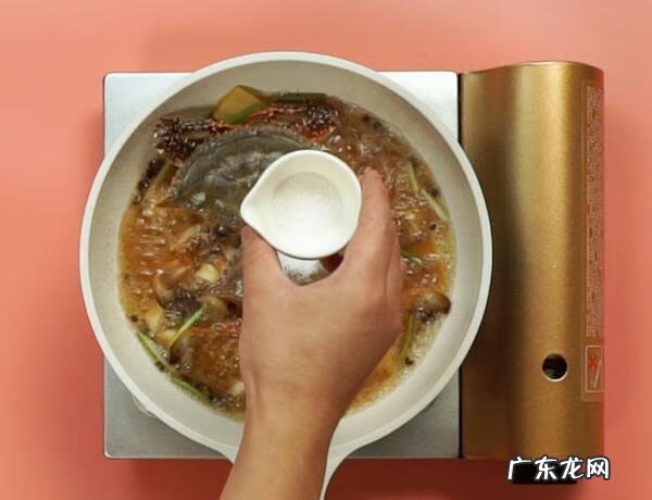 梭子蟹水煮多久最佳时间 梭子蟹蒸多久最佳时间