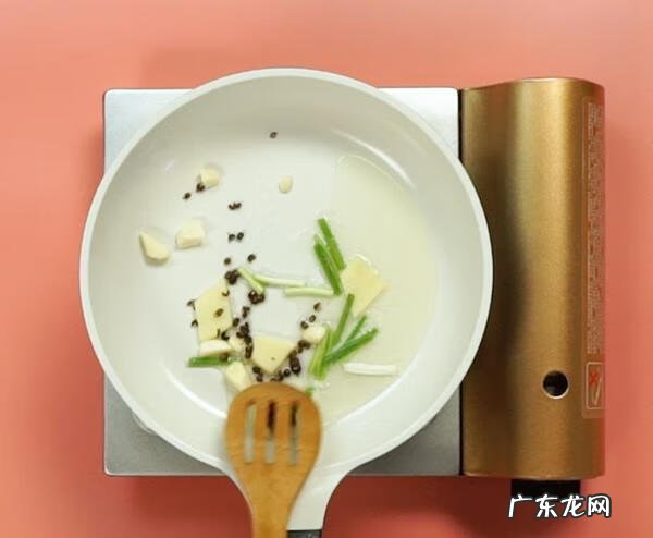 梭子蟹水煮多久最佳时间 梭子蟹蒸多久最佳时间