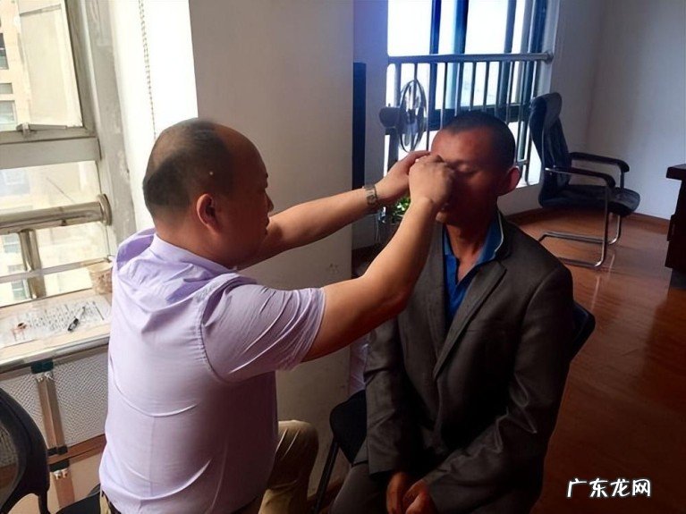 单眼人士可以考驾照吗？单眼人士申请驾驶证的新政策