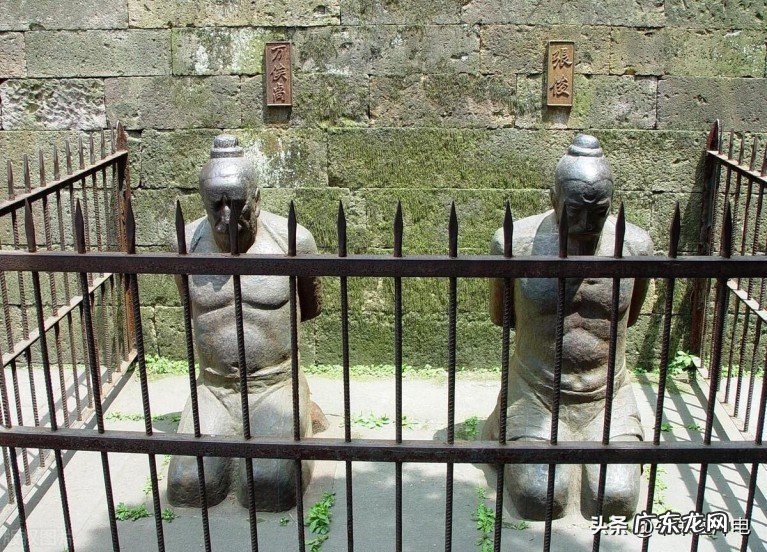 老师傅教你家常油条简单做法,学会这个做法可以开早餐店了