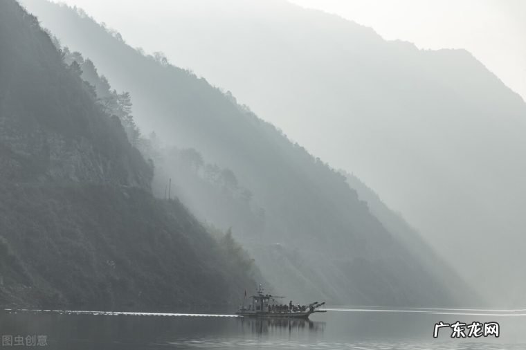 李白至死都是少年 贯穿李白的一生经历的七首诗