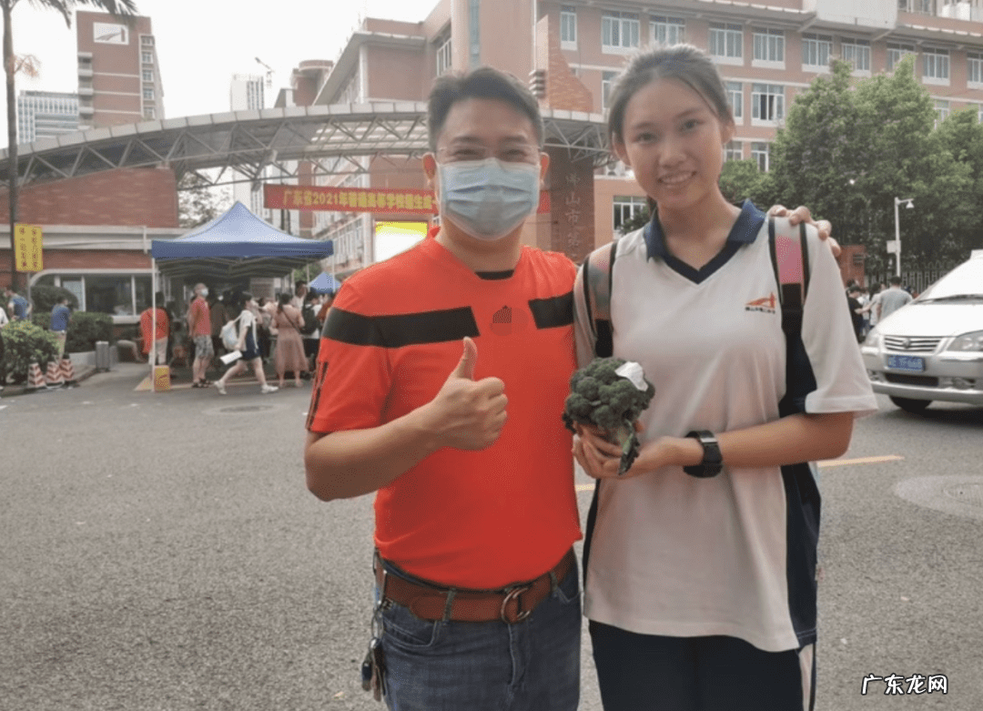 肉炒西兰花的家常做法 西兰花炒肉的作文