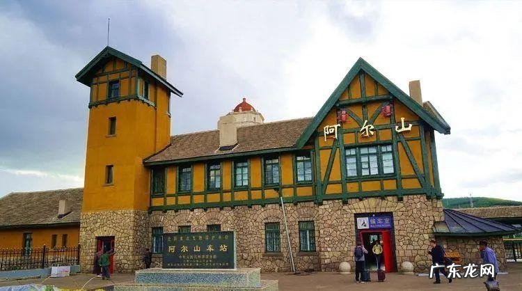 推荐八个从南到北秋冬旅行地 国内秋冬旅行适合去的地方有哪些