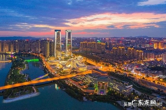湖南大学和山东大学专业排名哪所大学名气大?