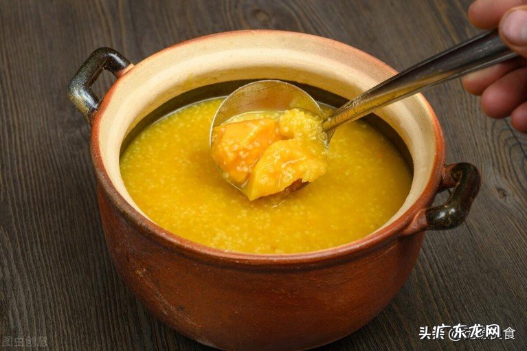 小米粥怎么煮好吃又营养，常喝小米粥有什么好处？