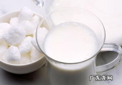 什么时候喝牛奶最有助于减肥 牛奶什么时间喝减肥