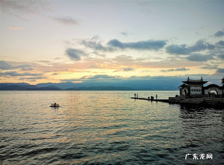 云南和贵州两省在旅游资源上谁更具有优势呢?