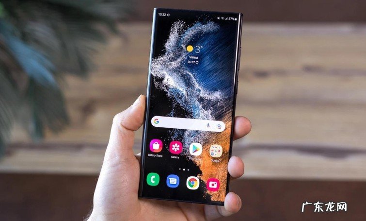 iPhone14 Pro Max和GalaxyS22Ultra哪个更好?两款手机对比