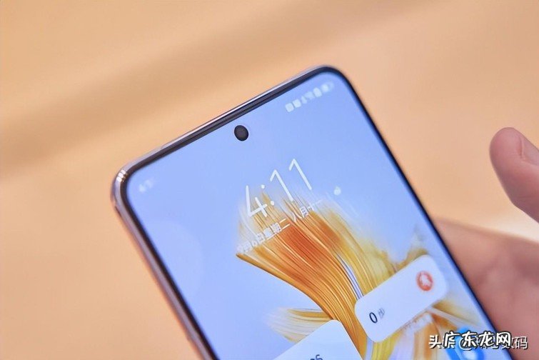 华为Mate50值得入手吗？华为Mate50配置解读一起来看看吧