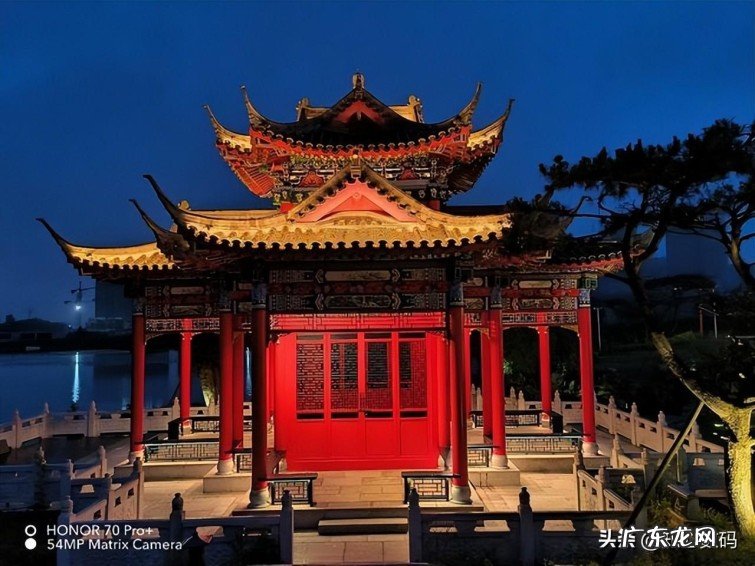 荣耀70pro参数配置评测，荣耀70Pro值得入手吗？