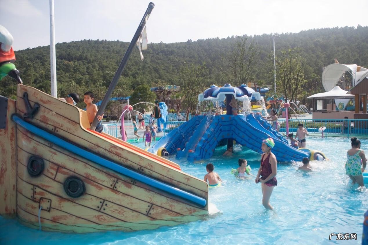 去嬉戏谷水世界要带什么 嬉戏谷水上乐园有哪些项目