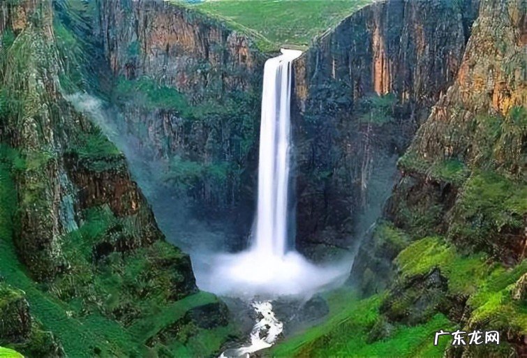 世界排名第一的瀑布在哪里 世界上最大的瀑布排行榜