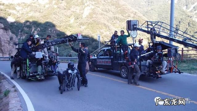 真龙大地风水奇形 猛龙下山风水