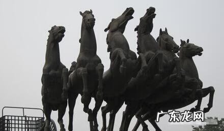 风水二十四山禄马贵人方位详情 风水中何为禄马贵人