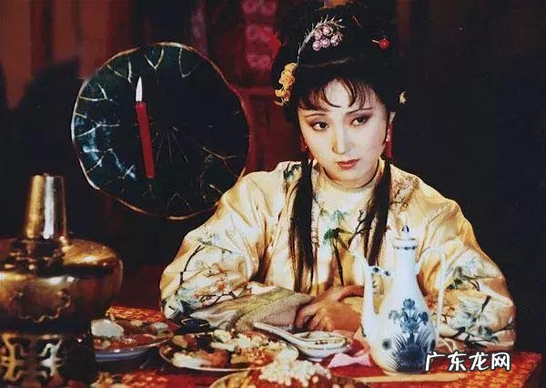 闭月是啥意思 风水中的闭月是什么意思啊