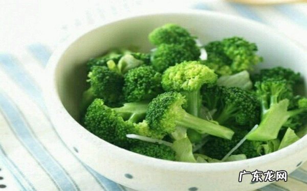 健身水煮西兰花怎么煮水煮西兰花能减肥吗