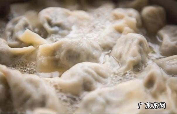 教你不破皮不漏馅的正确做法 冻饺子一般煮几分钟