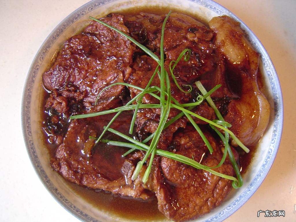 传统年夜饭12道菜谱 春节年夜饭20道菜菜谱名字