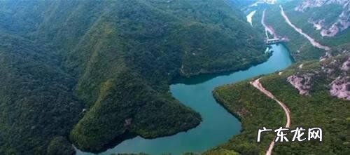 飞越航拍风水 航拍大山里的风水大师