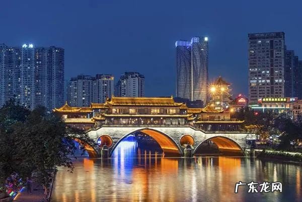 盘点夜景最美的十大城市 中国哪个城市夜景最美