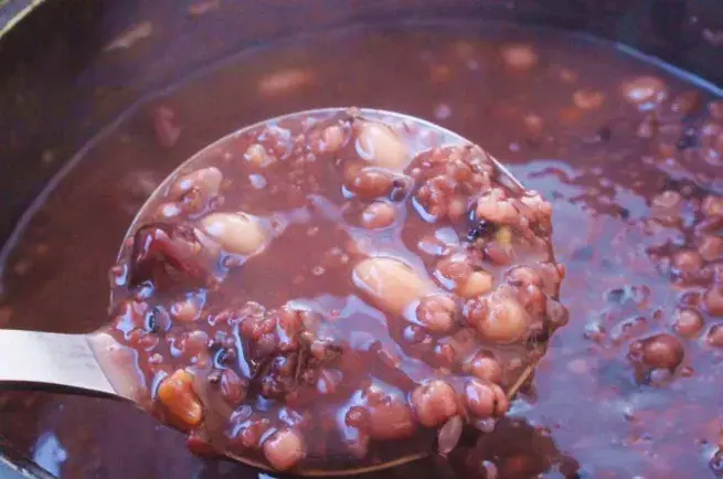 腊八节人们吃什么 腊八吃什么呢?